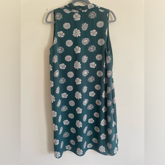 EUC Philosophy sleeveless dress- size L - Picture 3 of 4